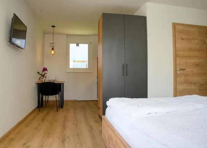 Myquartier Digital Self Check In 4*