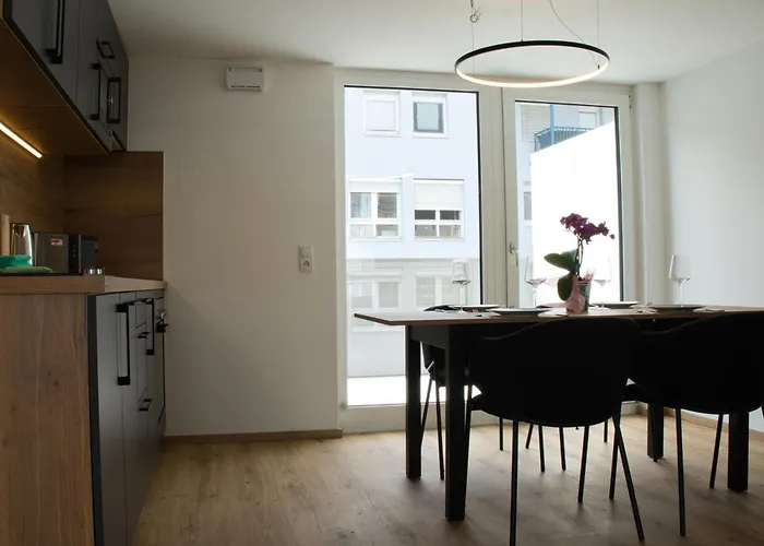 Апарт-готель Myquartier Digital Self Check In Інсбрук