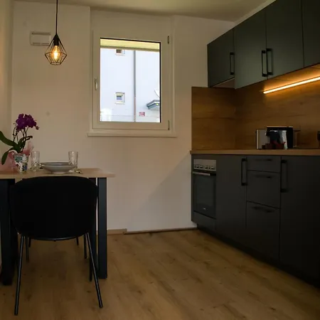 Myquartier Aparthotel *