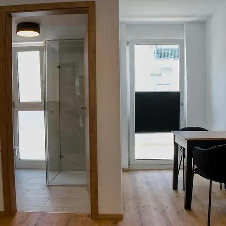 Myquartier Aparthotel *