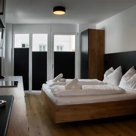 Aparthotel Myquartier *